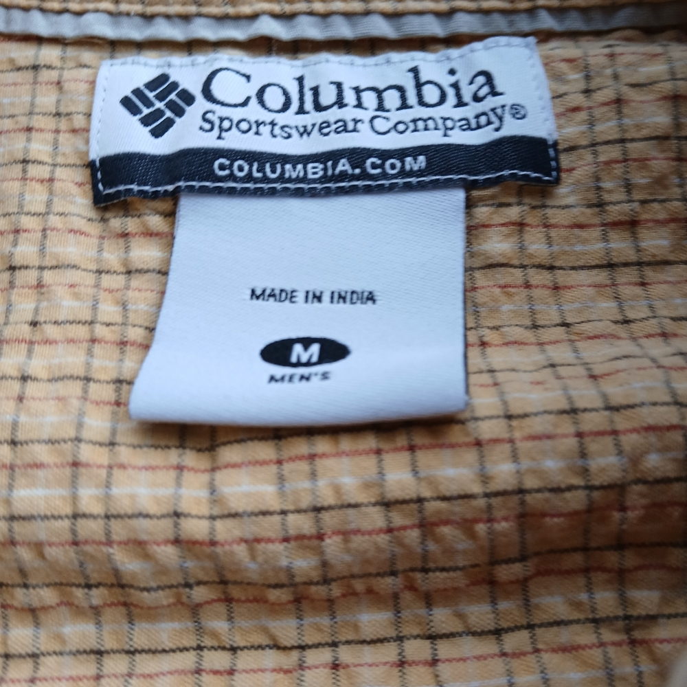 Columbia Men's Size Medium Yellow Short Sleeve 100% Cotton Shirt - Picture 2 of 5